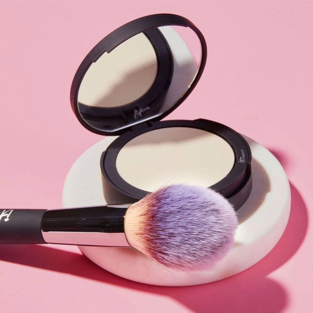 Pinceau Poudre #8 Heavenly Luxe™ Wand Ball IT Cosmetics 2 Pinceau Poudre #8 Heavenly Luxe™ Wand Ball IT Cosmetics - immagine 2